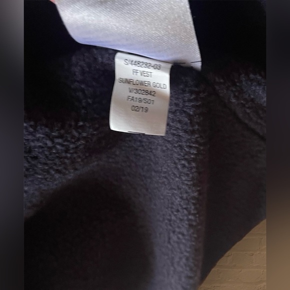 Old Navy Boys Navy Blue/Gold Full Zip Puffer Vest Size L 10/12 - Picture 5 of 7